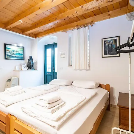 Apartment Studio Pupa - Studio Ground Floor
